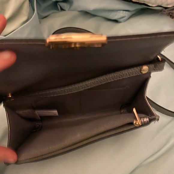 Silver Cross Body - Picture 3 of 3